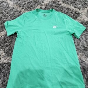 Nike Men's Mint Green Short Sleeve Tee